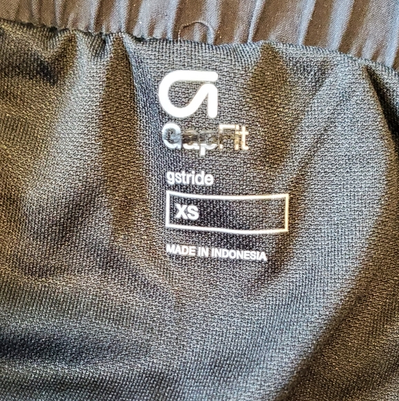GapFit joggers, set of 3.  NWOT - Picture 7 of 7
